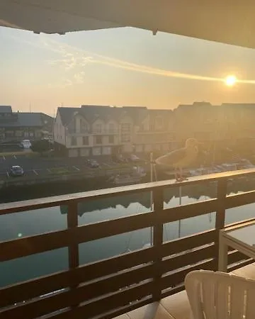 Apartment Beau Duplex Marina, F3 Avec Balcon *