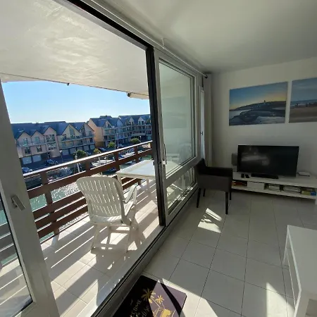 Beau Duplex Marina, F3 Avec Balcon *