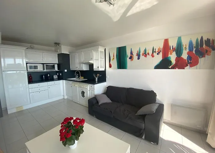 Appartement Beau Duplex Marina, F3 Avec Balcon Deauville