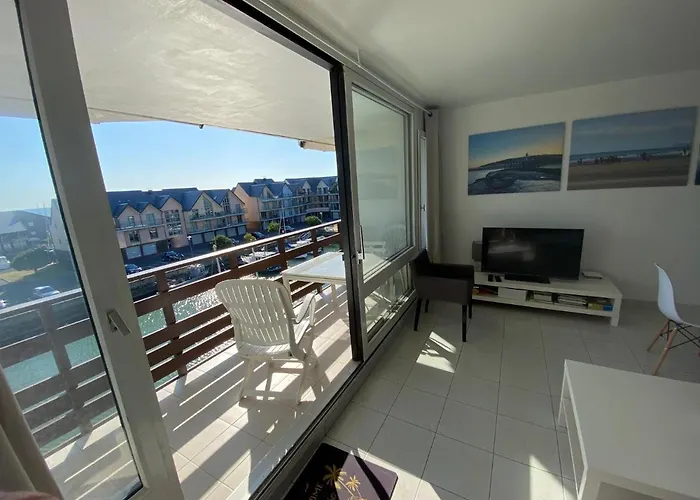 Beau Duplex Marina, F3 Avec Balcon *