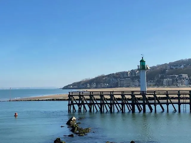 Beau Duplex Marina, F3 Avec Balcon *